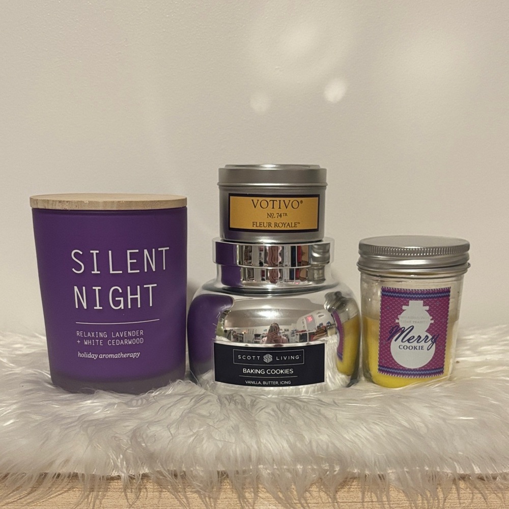 4 Candles ✨💜 - Bath & Body Works, Votivo, etc.